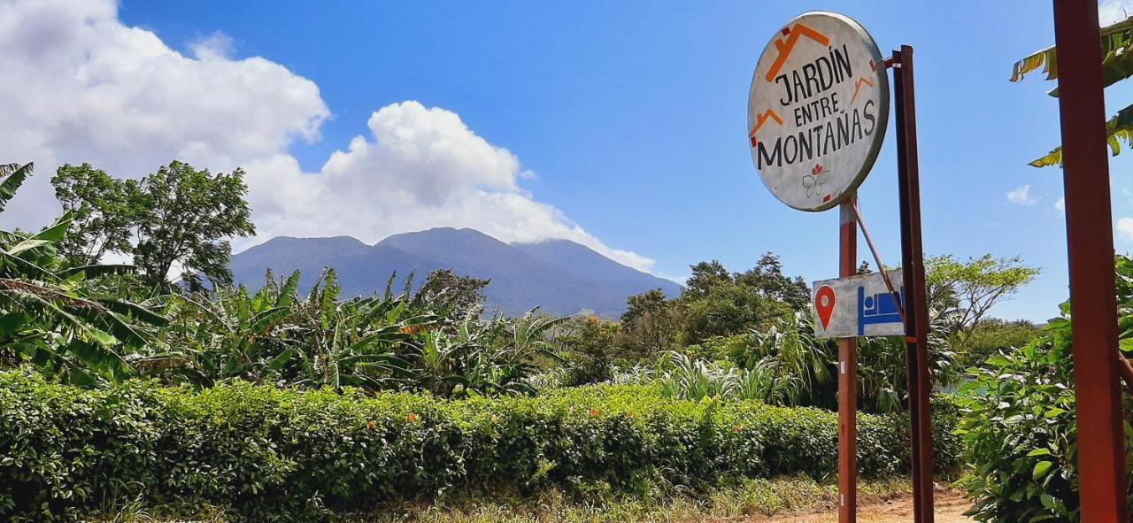 Jardin Entre Montanas Bed & Breakfast Bijagua Exterior photo
