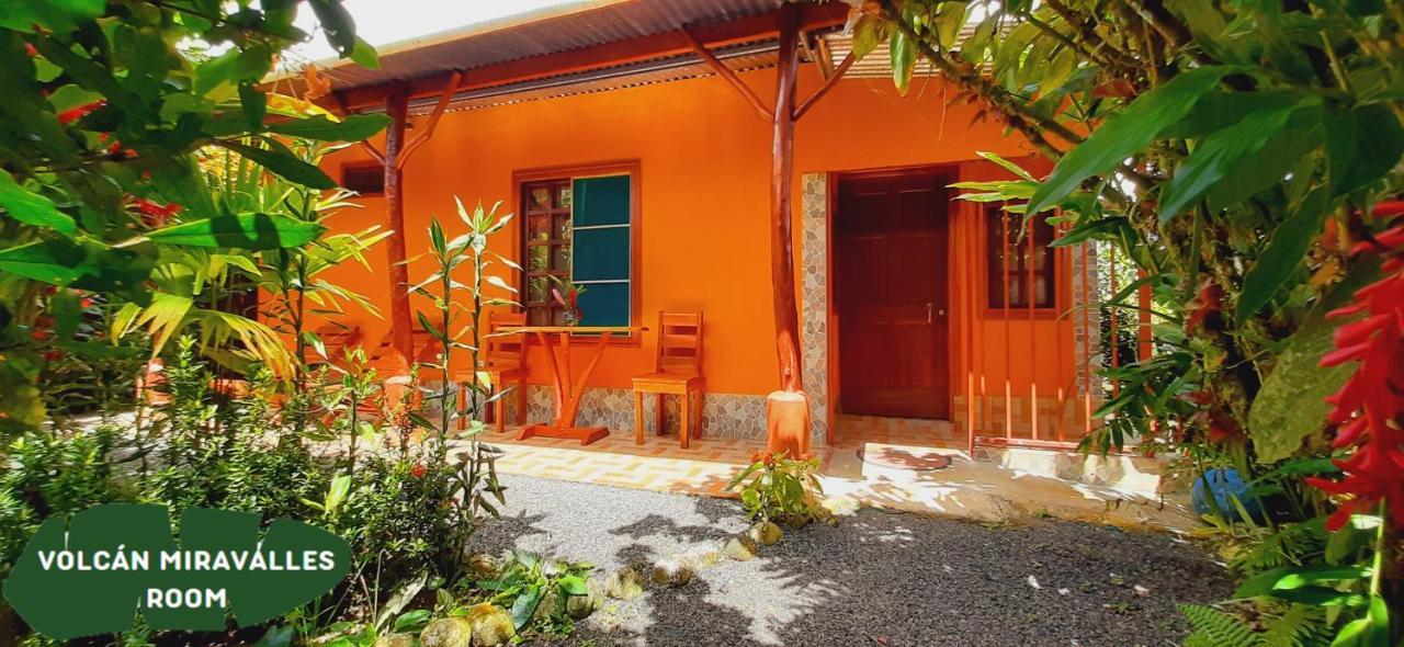 Jardin Entre Montanas Bed & Breakfast Bijagua Exterior photo