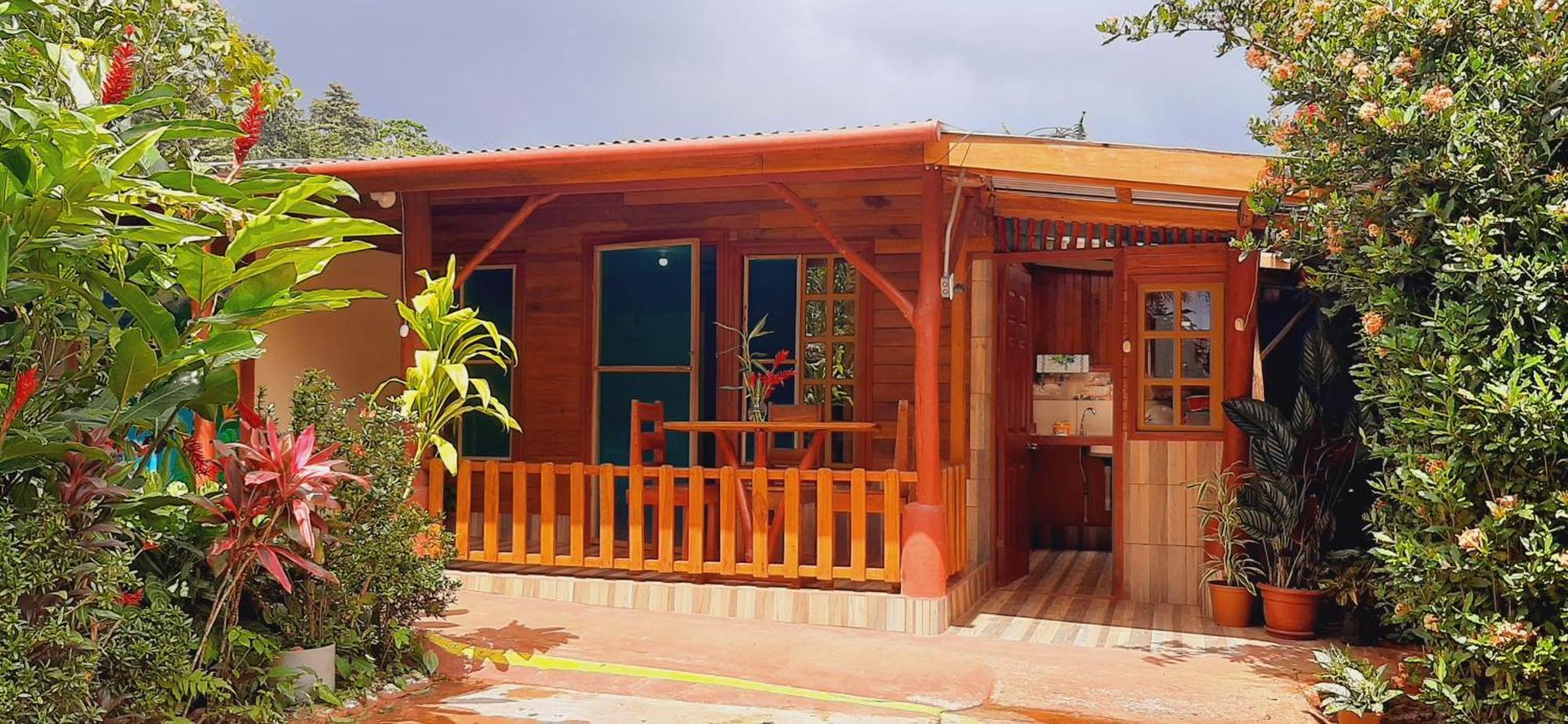 Jardin Entre Montanas Bed & Breakfast Bijagua Exterior photo